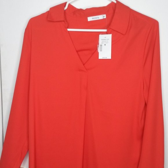 Rickis Collared V-neck Popover Blouse - Picture 5 of 8
